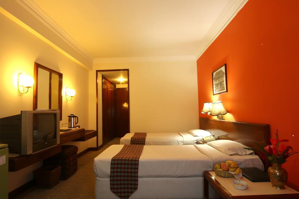 Hotel Mountain Catmandu Exterior foto